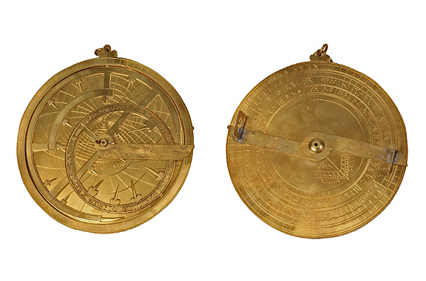 Réplica de astrolabio carolingio
