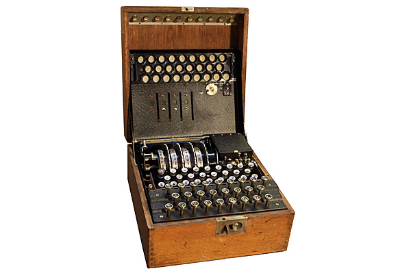 Réplica de la máquina de encriptar Enigma