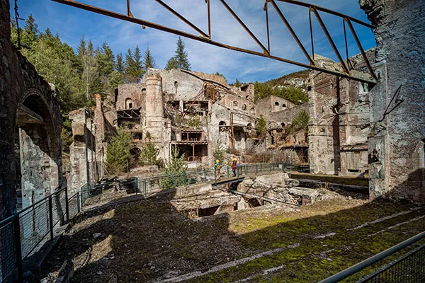 Museu del Ciment de Castellar de n'Hug